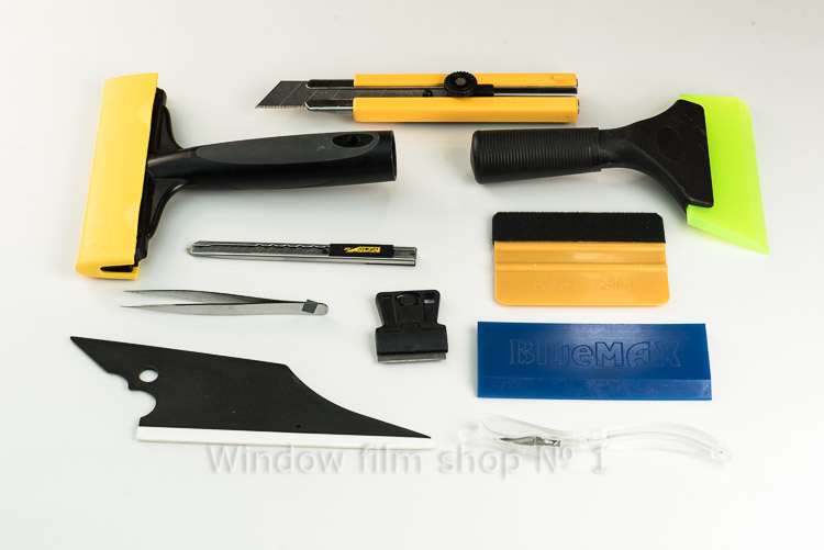 Window Tint Application Tools 1 Set, 9 PCS Window Tint Tools for Vehicle  Film Including Window Squeegee, Scraper, Utility Knife and Blades